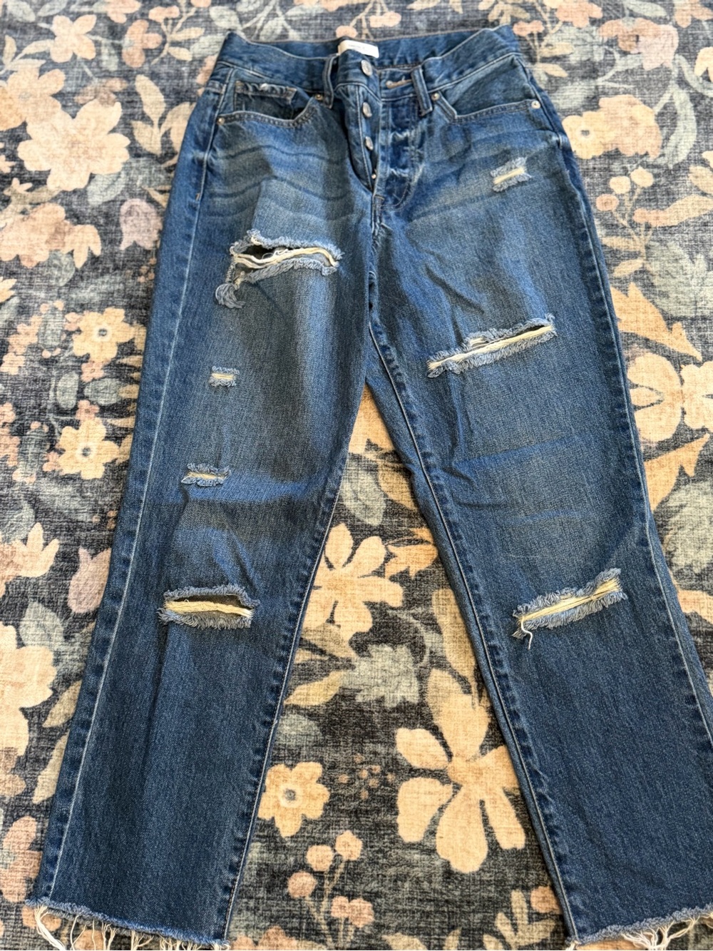 Women’s Forever 21 Premium Distressed Ripped Blue Denim Jeans waist 25